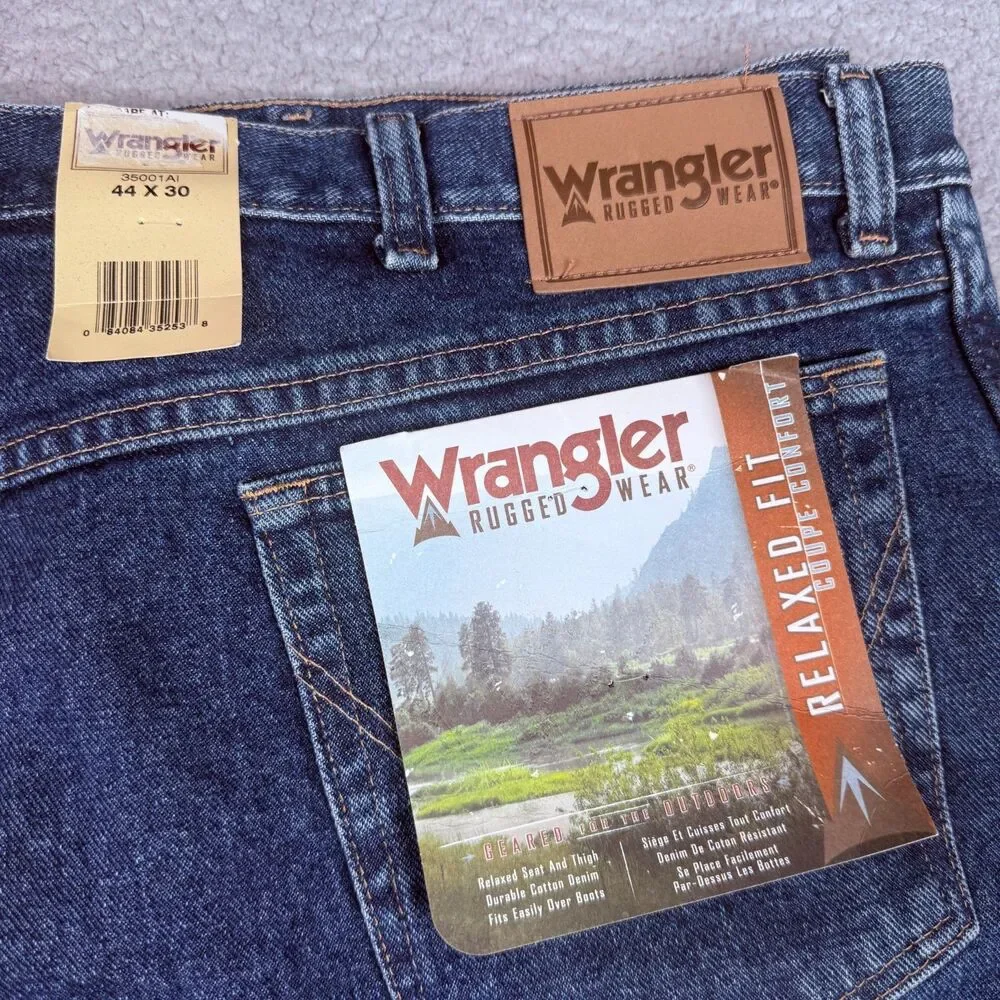 Wrangler‎ Rugged Wear Jeans Mens 44x30 Blue Relaxed Fit Denim Pants NWT Workwear